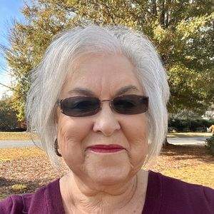 Meet your Posher, Kay